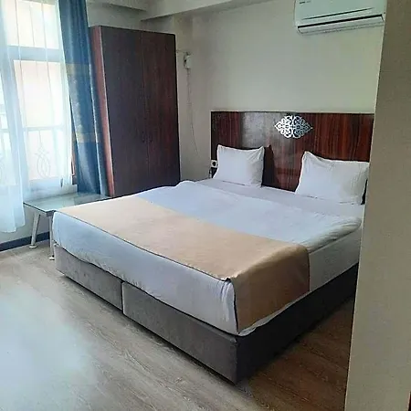 Ξενοδοχείο Siesta Izmir